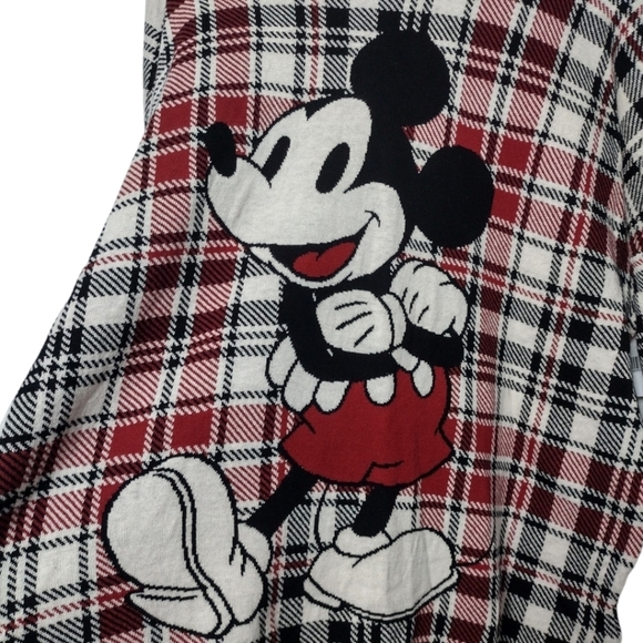 Mickey Walt Disney World Plaid Holiday Knit Sweater Spirit Jersey Unisex - Picture 2 of 9